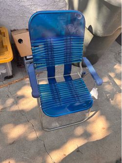 Vintage Blue Vinyl Tube Plastic Aluminum Folding Lawn Chair Retro