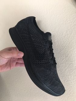 Nike flyknit racer triple black