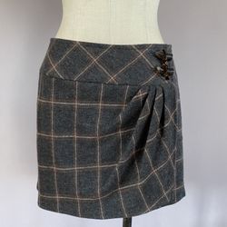 Nanette Lepore wool mini skirt. Size 2. Excellent condition. 