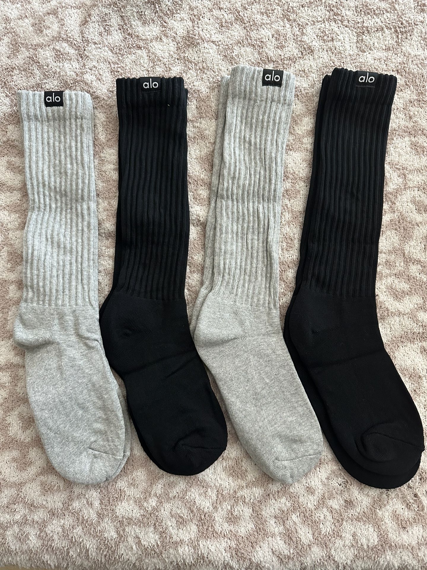 Alo Scrunch Socks $15 EACH **READ DESCRIPTION**