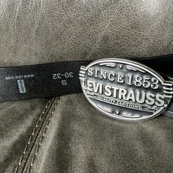 Levi’s belt size s-m 30-32