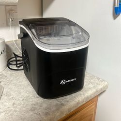 Ice Maker 