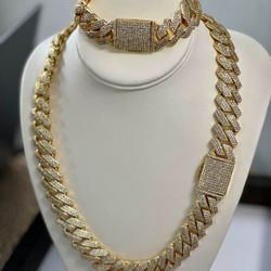 Full Ice Out Cuban Link Set 14k Gold Plated Doesn't Loses Color 
