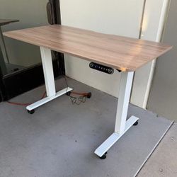 New In Box 47”Lx24”D Adjustable Height 26” To 46” Max Rising Standing Computer Desk Table Office Furniture With Wheels 