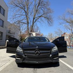2012 Mercedes-Benz CLS 550 4Matic 4X4 