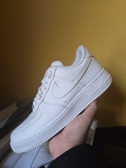 Nike Air Force 1 White Size 10.5