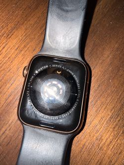 Apple series 4 watch
