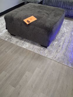*Summer Sale Event!!!*---Charming Ashley Fabric Accent Ottoman---Now $349!!!---Store Pickup Available😉