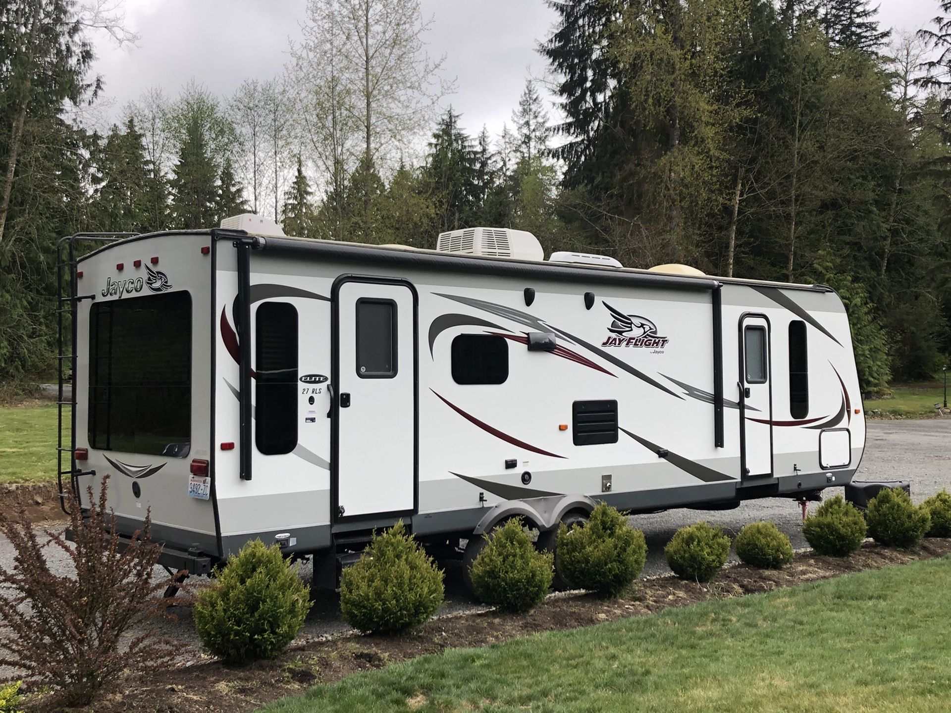 2015 Jayco Jay flight 27rls for Sale in Arlington, WA - OfferUp