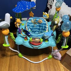 Finding Nemo Baby Bouncer 