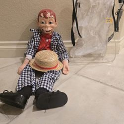 Mortimer Snerd ventriloquist doll 