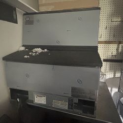 Hoshizaki KM-301BAJ Ding & Dent Crescent Cube Air Cooled Ice Maker & Bin