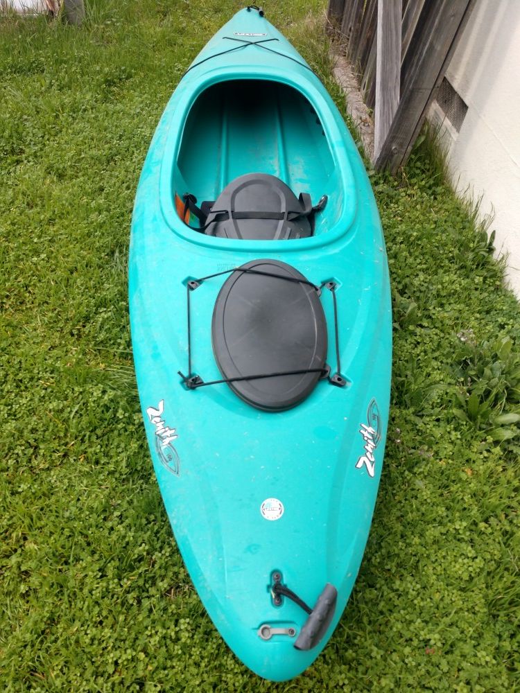 Zenith Kayak