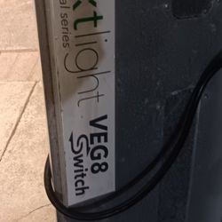 Nextlight Veg 8 Switch 190 watt Led Grow Light