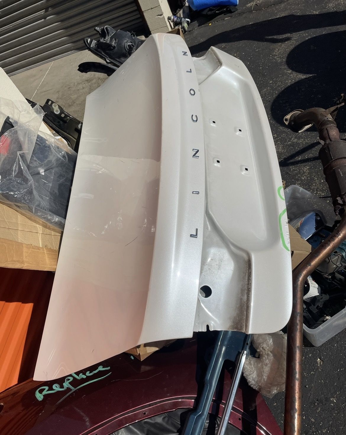 2017-2020 LINCOLN CONTINENTAL REAR TRUNK BOOT LID DECK LID PANEL OEM