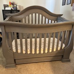 Baby Crib 