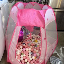 Kids ball pit/ teepee
