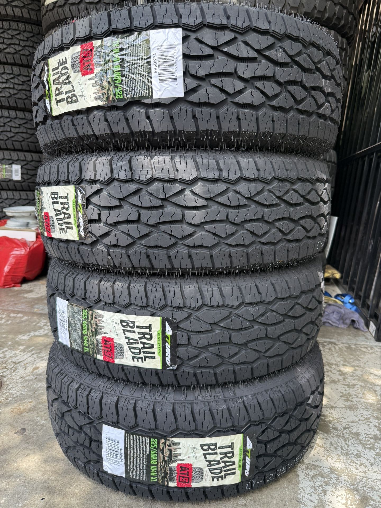 4 new 225/60/18 Atturo all terrain tires