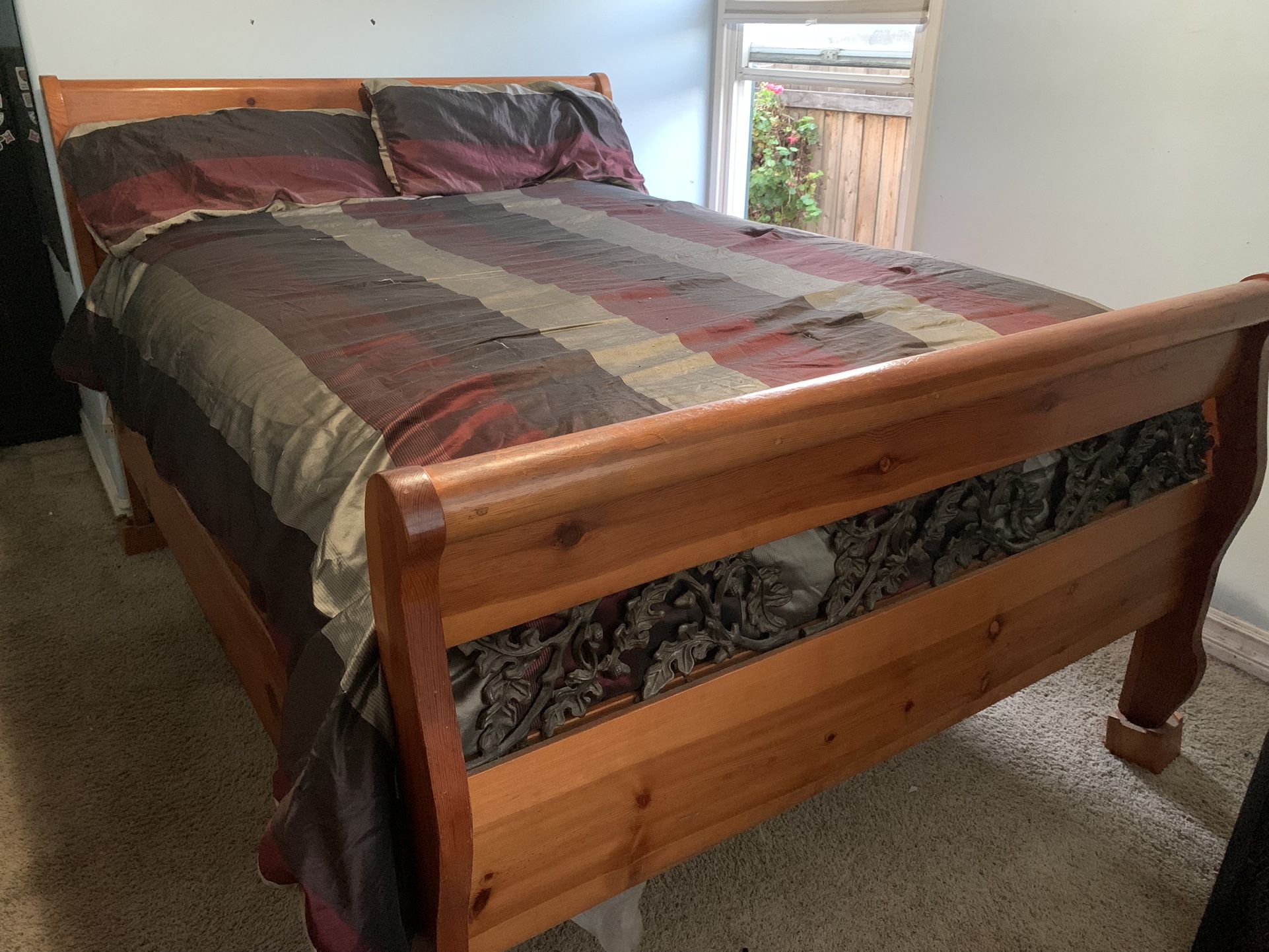 Queen Size Bed Set With Frame. 2 Sets Of Sheets Included, One Never Used. 