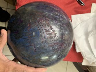 Columbia Messenger Titanium 300 Bowling Ball