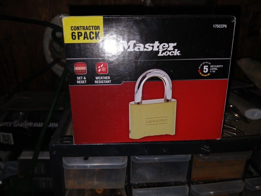 Masterlock 6 Pack Heavy duty Weatherproof