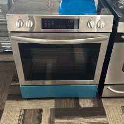 Slide In Stainless Steel Glass Top Electric Stove, Open Box One Year Warranty New Range