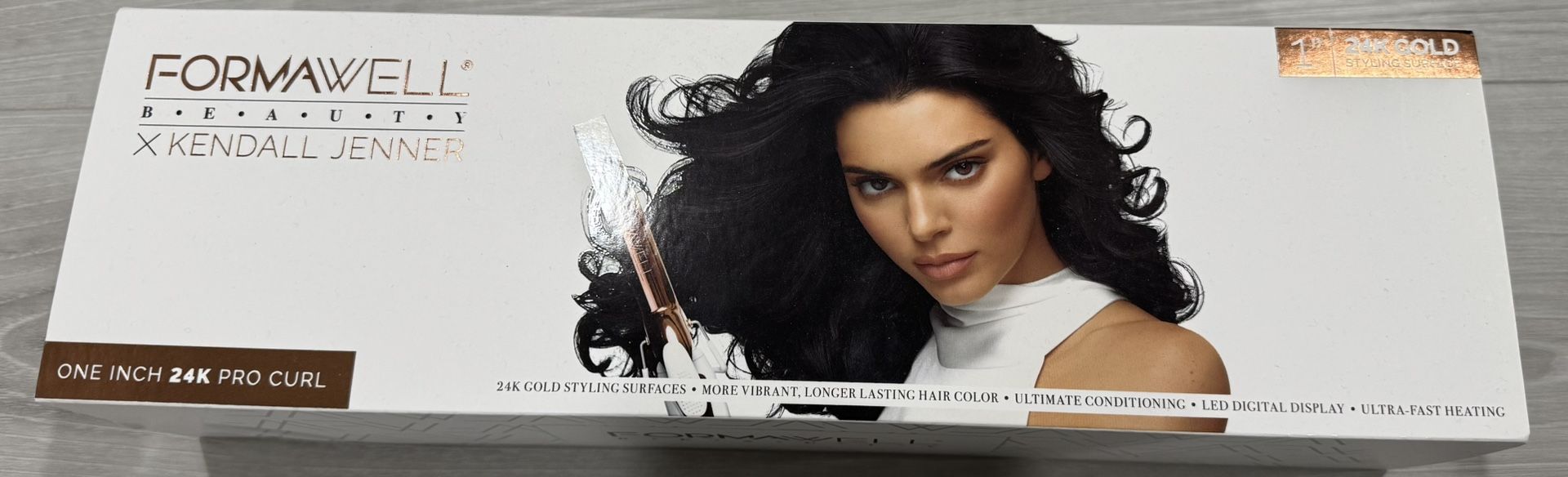 For Maxwell Beauty Kendall Jenner