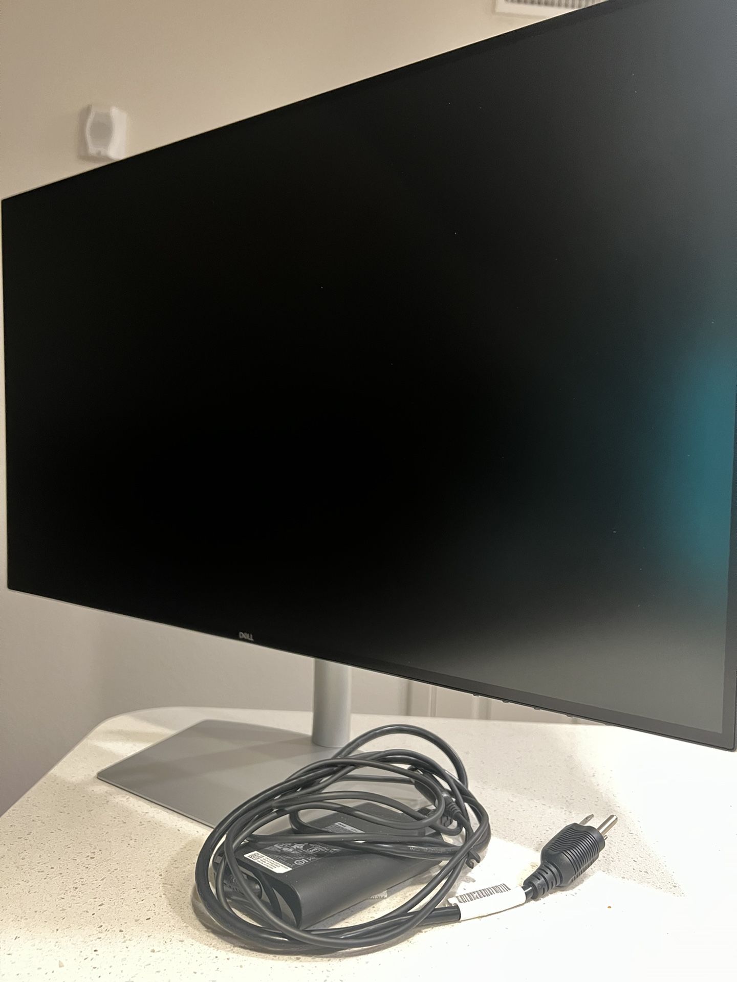 27” Dell Monitor 2K LED QHD