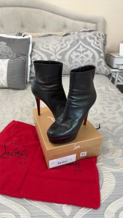 Women’s shoes