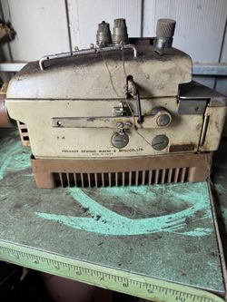 Pegasus Industrial Serger Sewing Machine