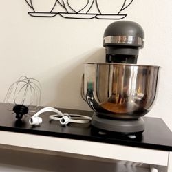 Deluxe 7-Qt. Stand Mixer