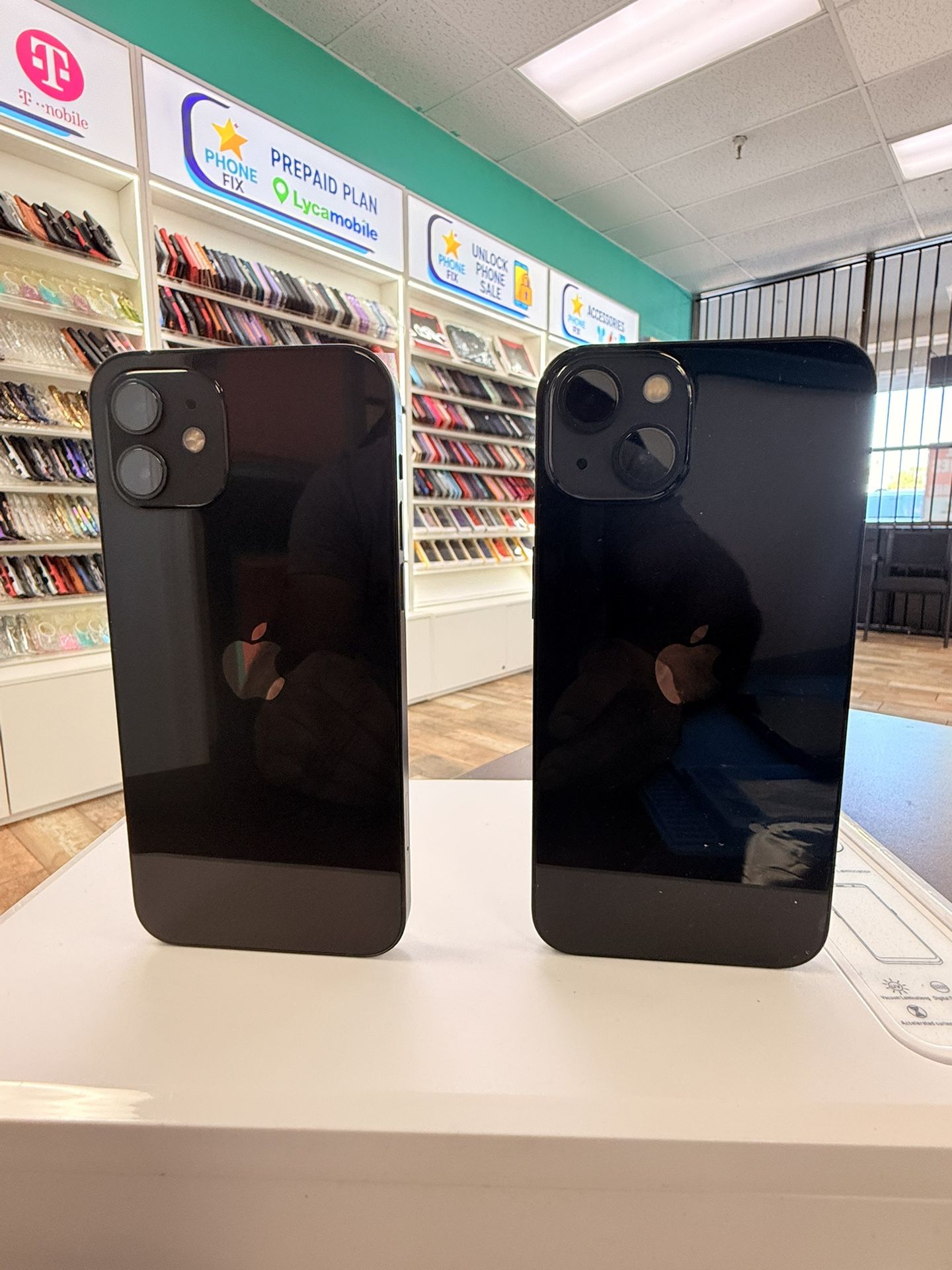 iPhone 12