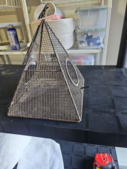 Pyramid Wire Mesh Animal Trap