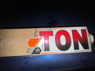 Ton cricket bat