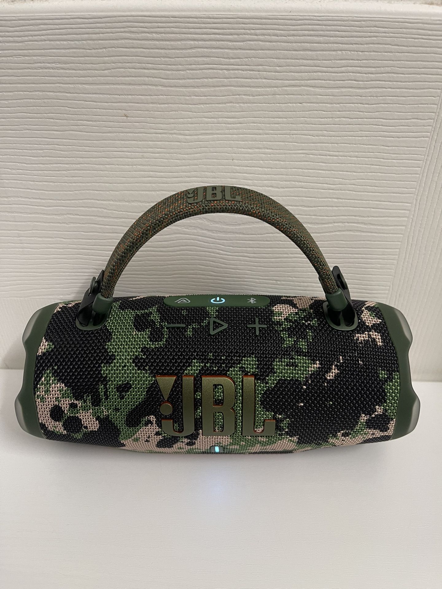 JBL CHARGE 6