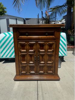Dresser Cabinet