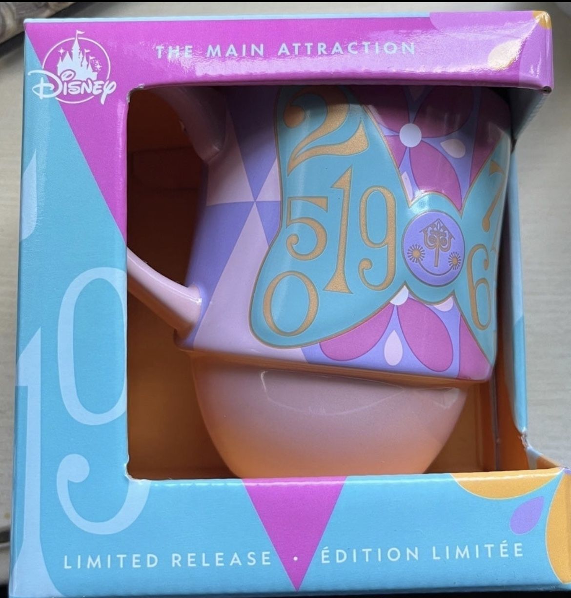 It’s A Small World Minnie Attraction Mug