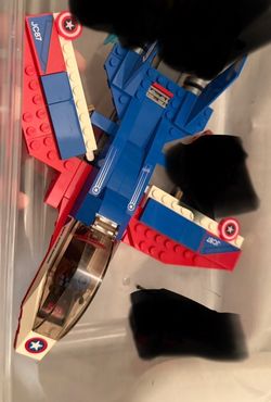 LEGO Captain America Jet Fighter Build with Captain America figure