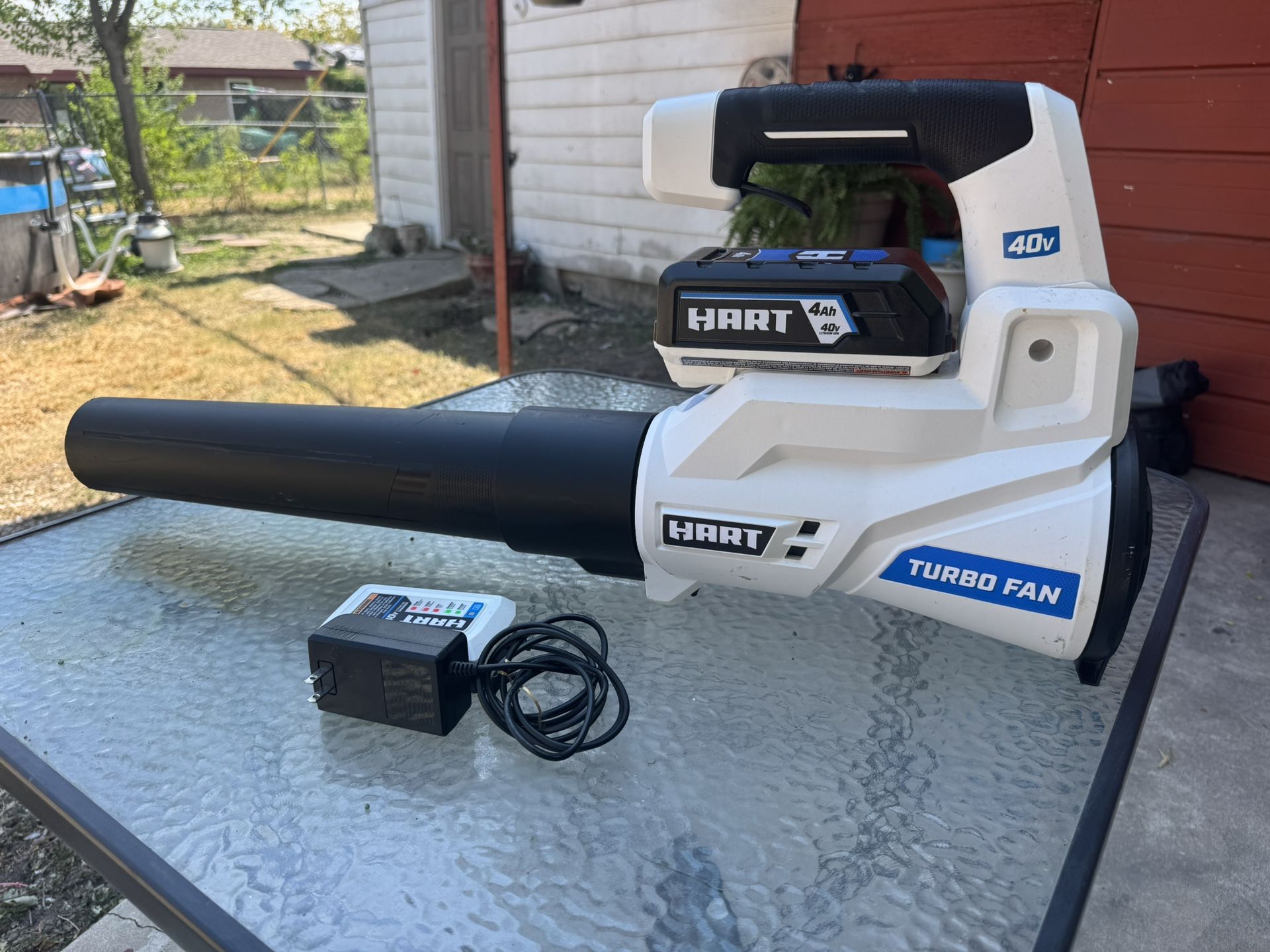 Hart Cordless Leaf Blower 