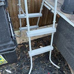 Pool Ladder