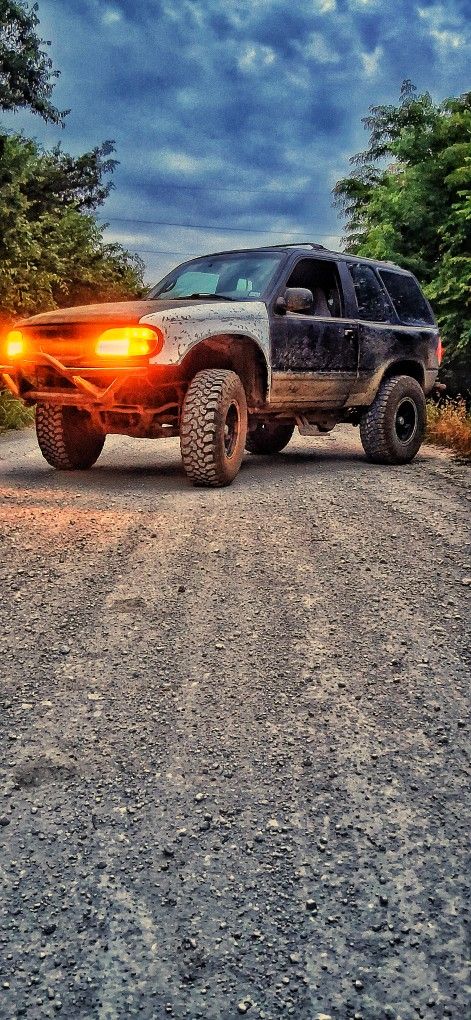 1998 Ford Explorer