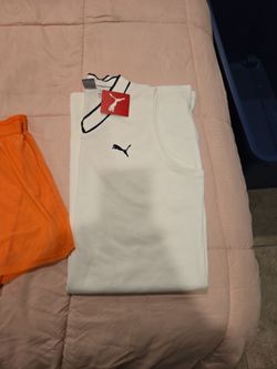 Women Large  reebok and juicy couture