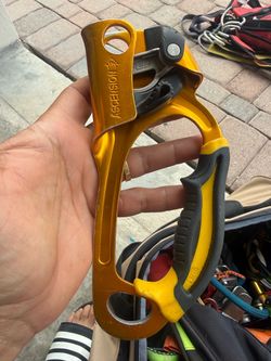 Ptzel Handle