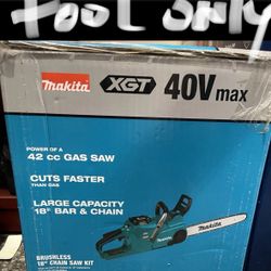 Makita new 18” chain saw 40v - no battery