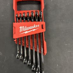 Milwaukee Combination Wrench Set
