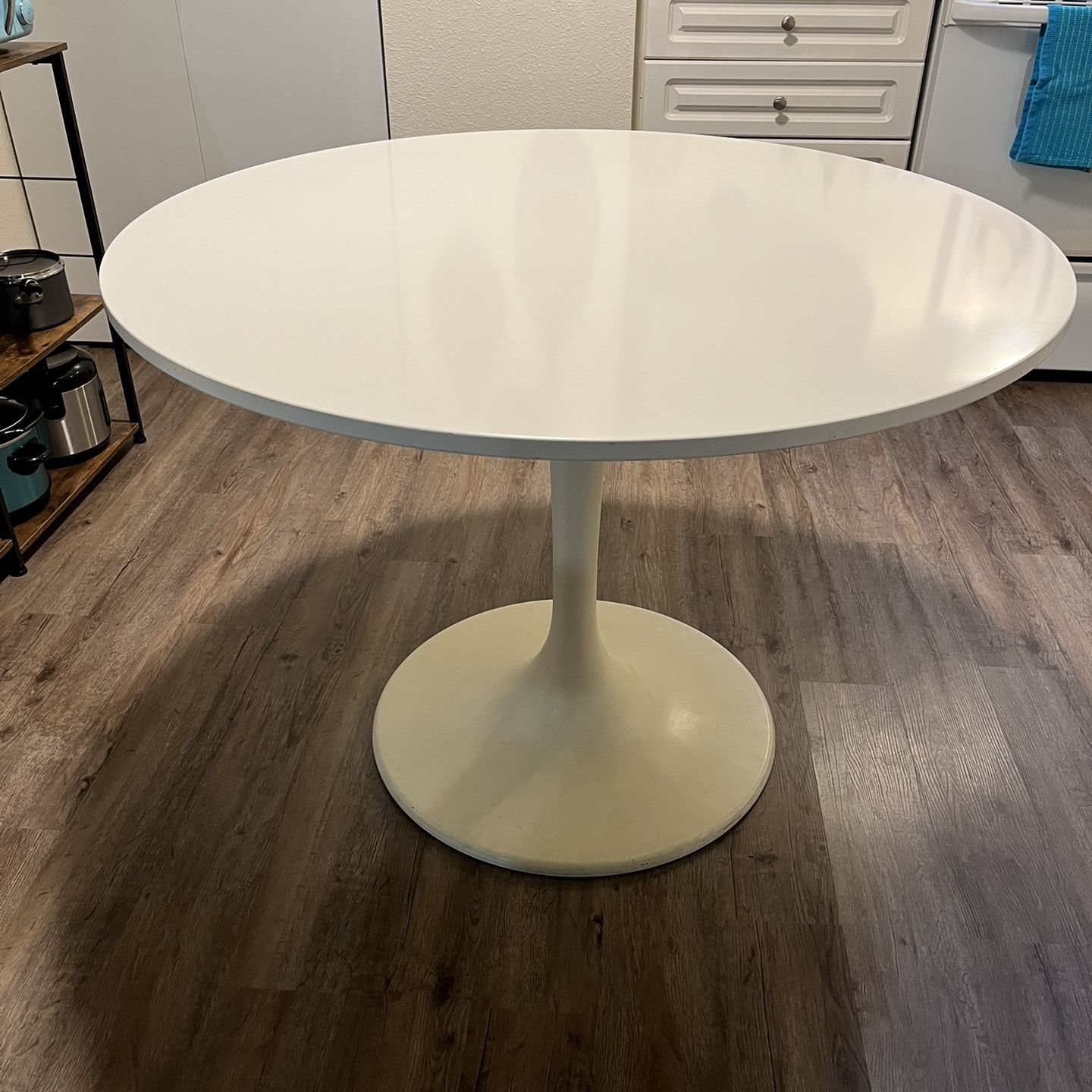 White IKEA DOCKSTA Dining Table