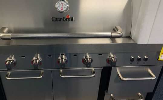 Brand New Char-Broil BBQ Grill MT9