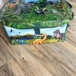 Box/mat with Dinosaurs