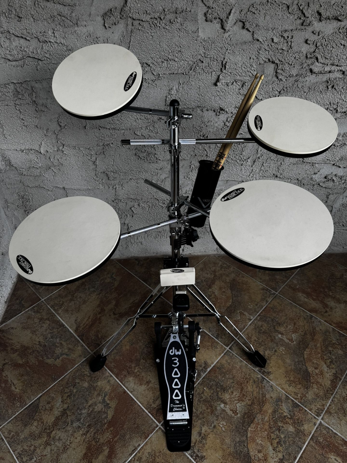 DW Practice Pad Set with Stand and 3000 Series Kick Pedal w/ Extras