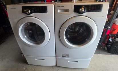 Samsung Front Load Washer Gas Dryer Set